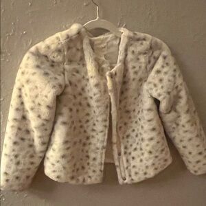 Cat & Jack Kids Faux Fur Jacket - White and Gray